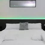 Mad Rooms